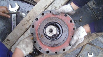 你有遇到過(guò)減速機(jī)漏油的問(wèn)題嗎？